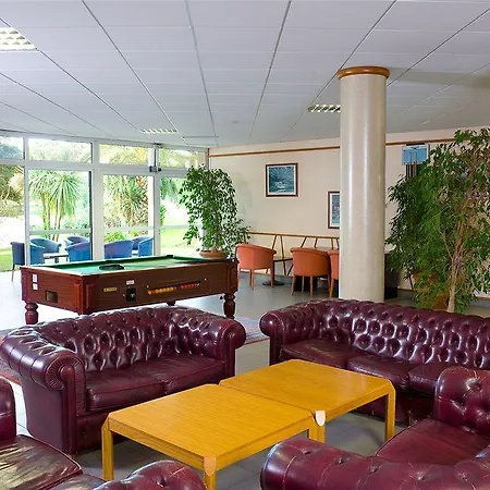 Du Golf Hotel